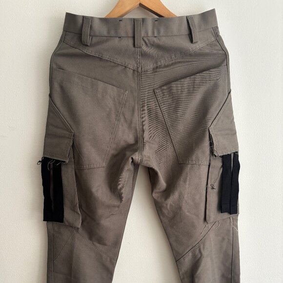 $995 - SONG FOR THE MUTE - 20.2 DJEBEL - Taupe Kick Crop Cargo Pant - EU46 US 29 - Picture 12 of 15